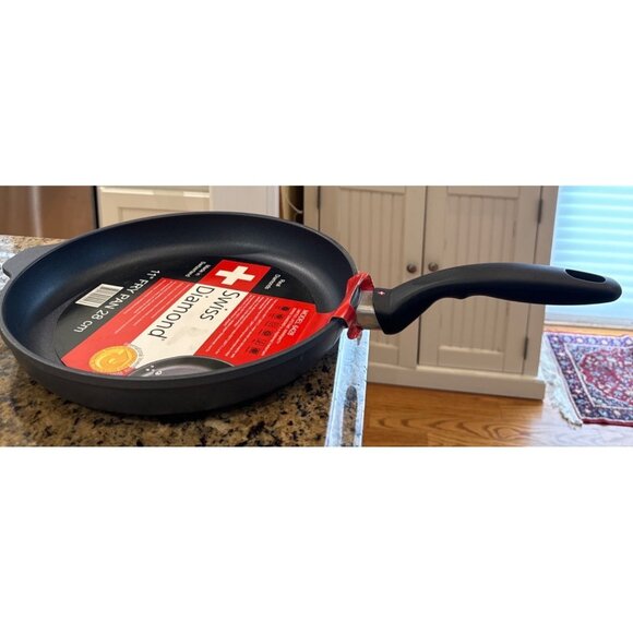 Swiss Diamond Fry Sauté Pan 11" (28cm) Black 6428 Switzerland - Picture 1 of 10